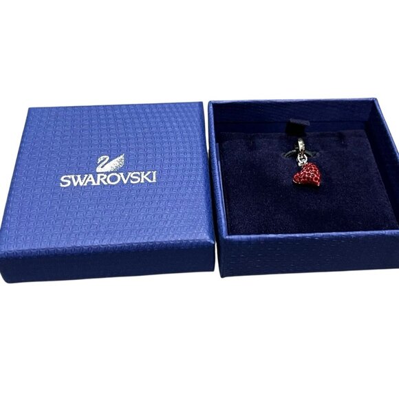 Swarovski Red Heart Charm Crystal Charm or Pendant Love Eros New in Gift Box - Picture 1 of 5